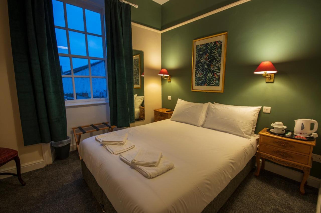 Douglas Arms Hotel 캐슬더글러스 외부 사진