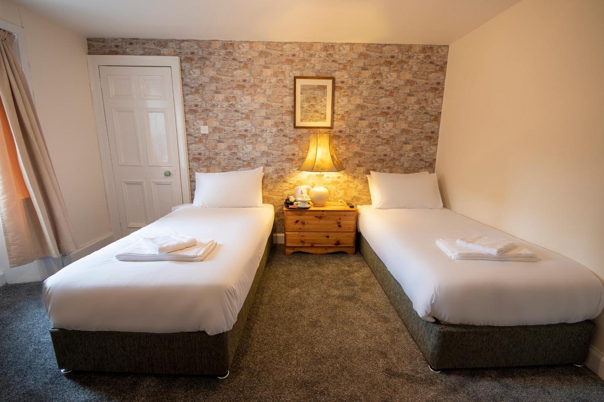 Douglas Arms Hotel 캐슬더글러스 객실 사진